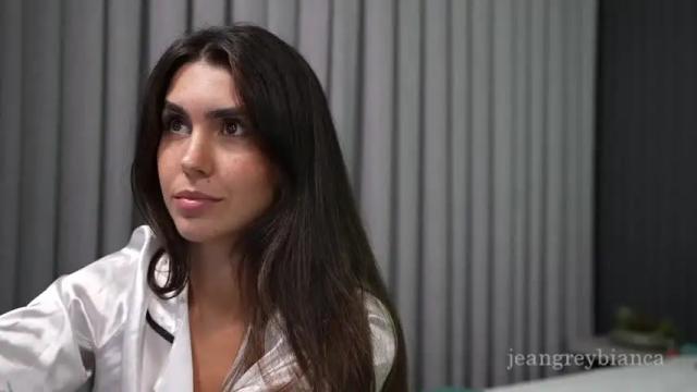 Image 4 of jeangreybianca Stream on Chaturbate on 2 months ago