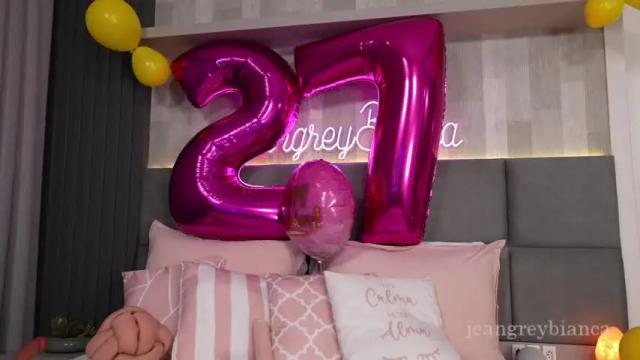 Image 3 of jeangreybianca Stream on Chaturbate on 2 months ago