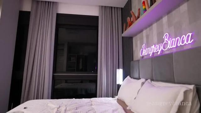 Image 12 of jeangreybianca Stream on Chaturbate on 18 days ago