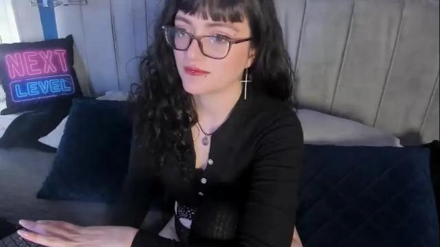 Image 7 of jeannesabatier Stream on Chaturbate on 1 month ago