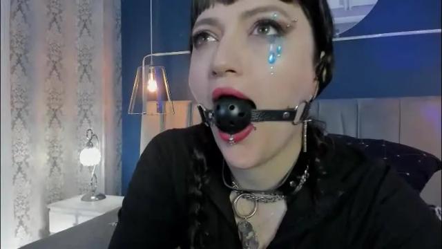 Image 8 of jeannesabatier Stream on Chaturbate on 1 month ago