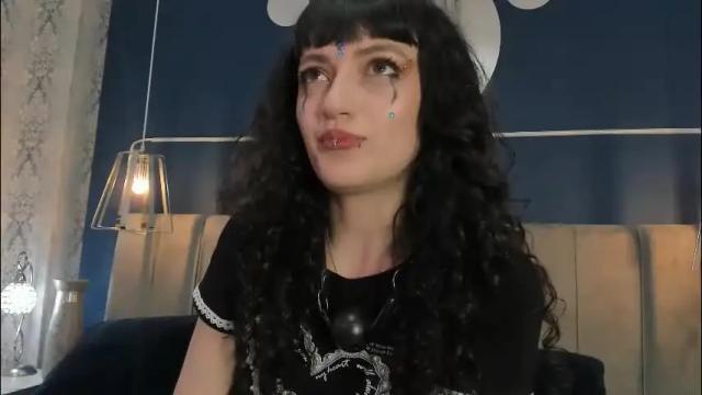 Image 2 of jeannesabatier Stream on Chaturbate on 1 month ago