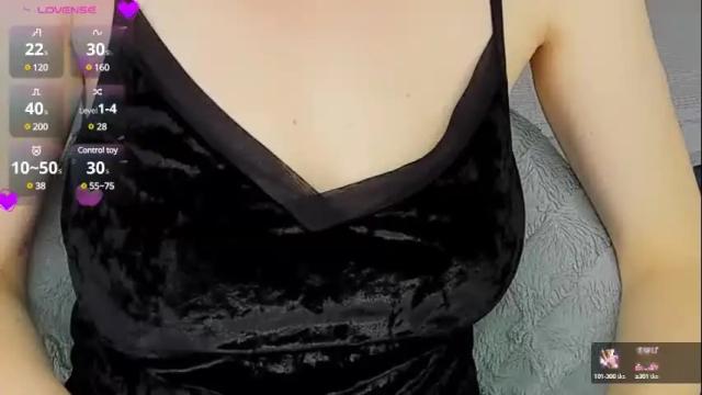 Image 4 of jeanniefox_ Stream on Chaturbate on 24 days ago