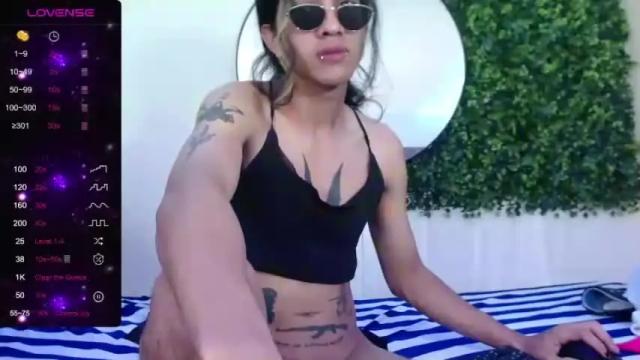 Image 3 of jeansexxycumboy Stream on Chaturbate on 15 months ago
