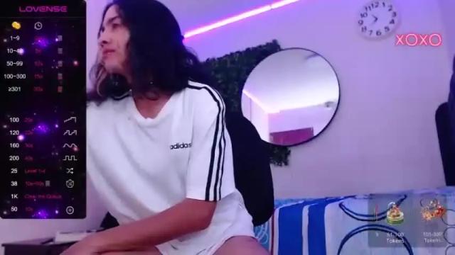 Image 11 of jeansexxycumboy Stream on Chaturbate on 15 months ago