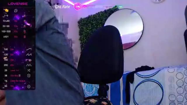 Image 12 of jeansexxycumboy Stream on Chaturbate on 15 months ago