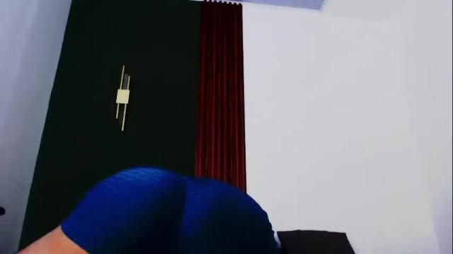 Image 10 of jeanys_sneider Stream on Chaturbate on 1 month ago