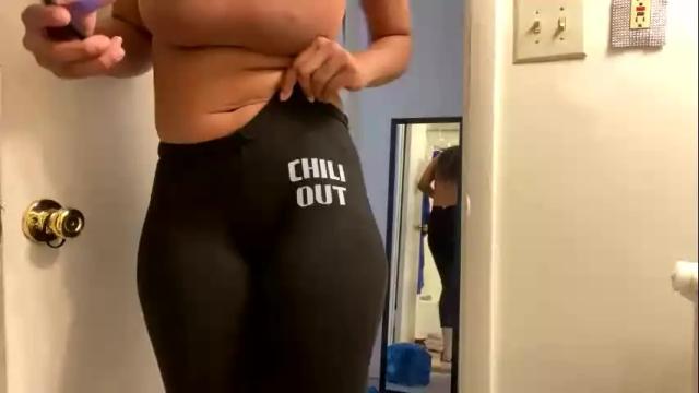 Image 2 of jeddahdolly Stream on Chaturbate on 1 month ago