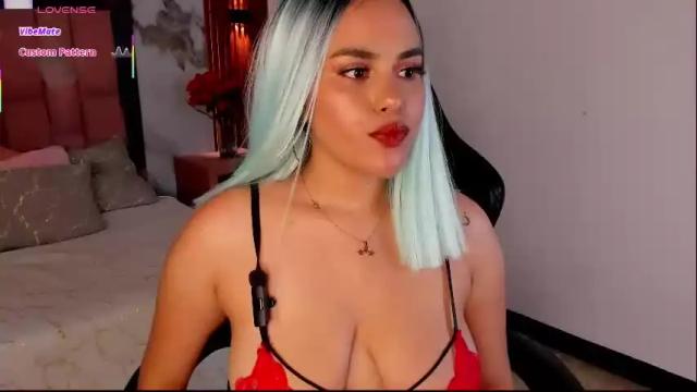 Image 7 of jeen_taylor Stream on Chaturbate on 23 days ago