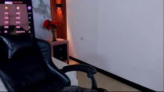 Image 8 of jeen_taylor Stream on Chaturbate on 16 days ago