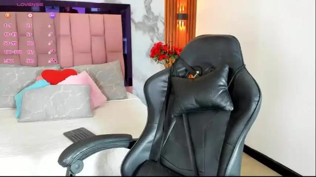 Image 2 of jeen_taylor Stream on Chaturbate on 10 days ago