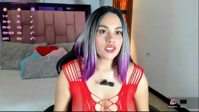 Image 4 of jeen_taylor Stream on Chaturbate on 10 days ago