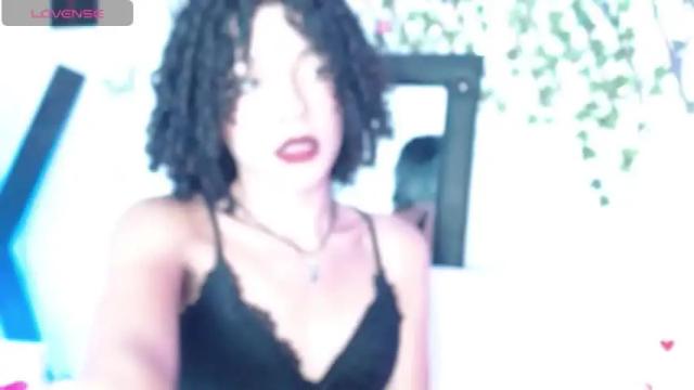 Image 11 of jeimy_garcia Stream on Chaturbate on 6 months ago