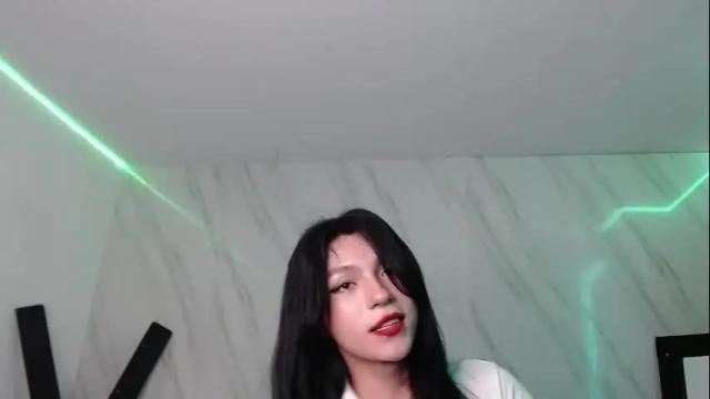 Image 2 of jeimy_garcia Stream on Chaturbate on 1 month ago