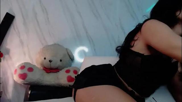 Image 10 of jeimy_garcia Stream on Chaturbate on 27 days ago