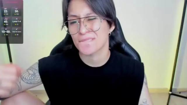 Image 4 of jeins_22 Stream on Chaturbate on 15 months ago