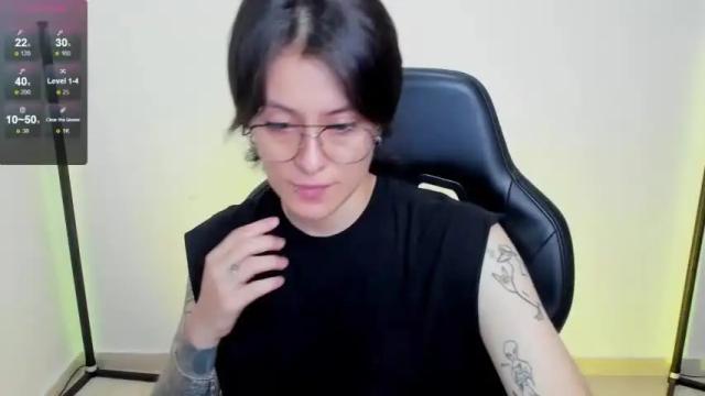 Image 7 of jeins_22 Stream on Chaturbate on 15 months ago