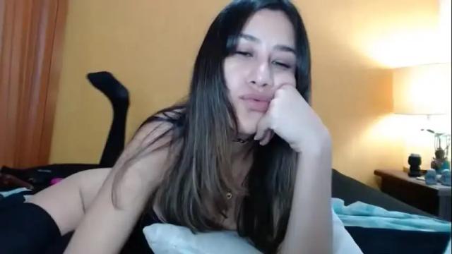 Image 4 of jeinsssgreys Stream on Chaturbate on 16 months ago
