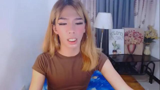 Image 12 of jellow21inchcock Stream on Chaturbate on 17 days ago