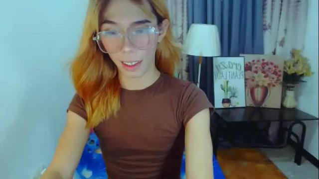 Image 8 of jellow21inchcock Stream on Chaturbate on 12 days ago