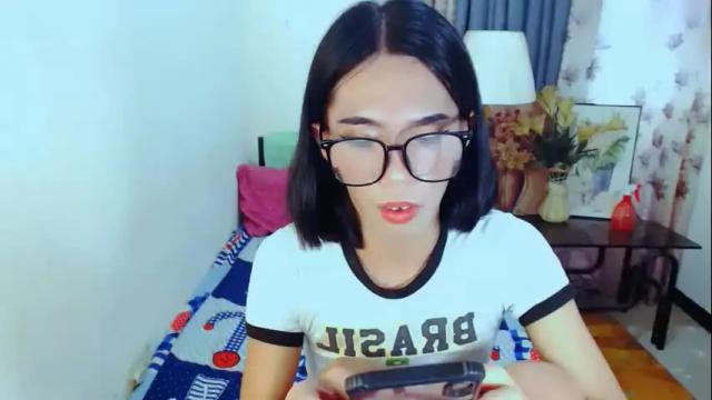 Image 4 of jellow21inchcock Stream on Chaturbate on 21 days ago