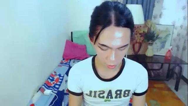 Image 11 of jellow21inchcock Stream on Chaturbate on 18 days ago