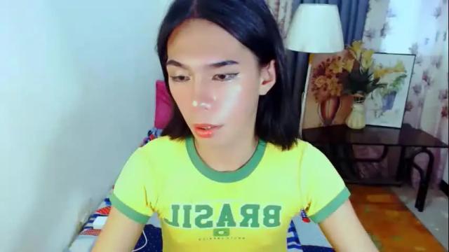 Image 4 of jellow21inchcock Stream on Chaturbate on 12 days ago