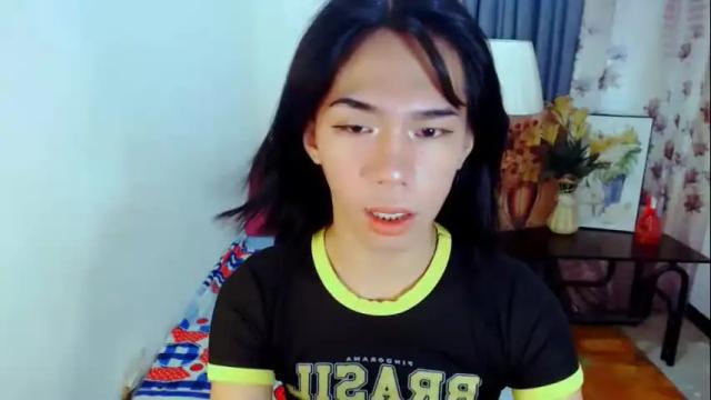 Image 2 of jellow21inchcock Stream on Chaturbate on 11 days ago