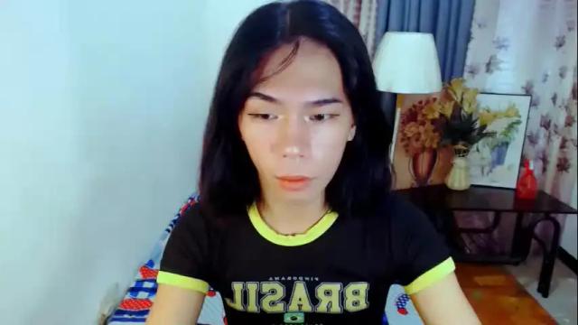Image 8 of jellow21inchcock Stream on Chaturbate on 11 days ago