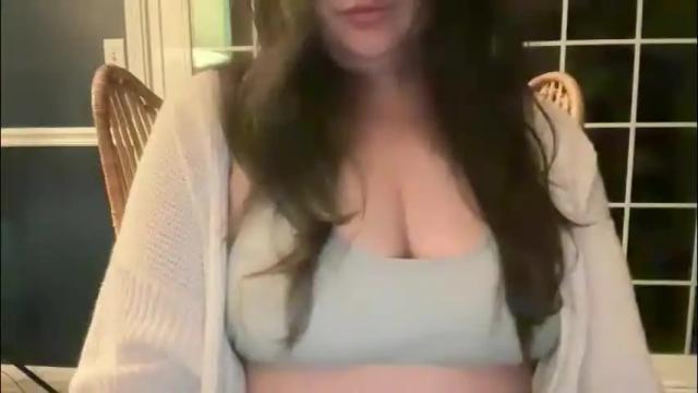 Image 4 of jellybeanin Stream on Chaturbate on 22 hours ago