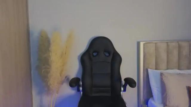 Image 10 of jem_rosset Stream on Chaturbate on 16 months ago