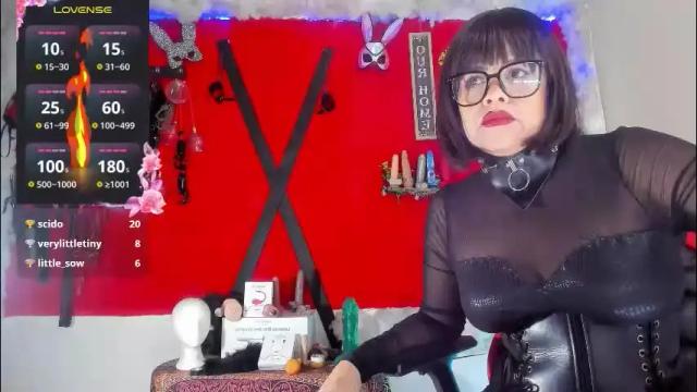 Image 3 of jena_derbo Stream on Chaturbate on 1 month ago