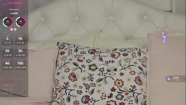 Image 12 of jenaloren Stream on Chaturbate on 2 months ago