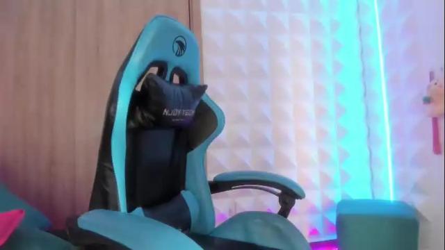 Image 8 of jendralevis Stream on Chaturbate on 8 days ago