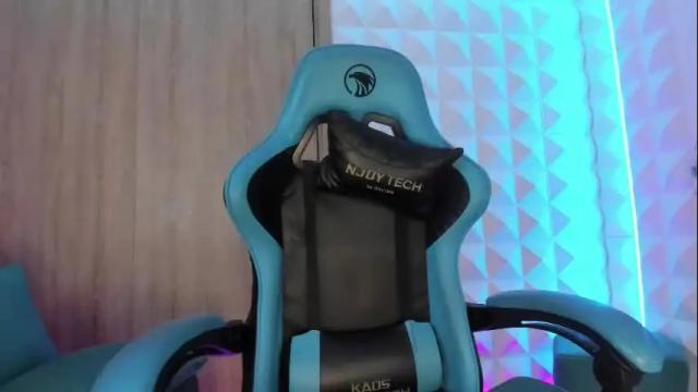 Image 7 of jendralevis Stream on Chaturbate on 2 days ago