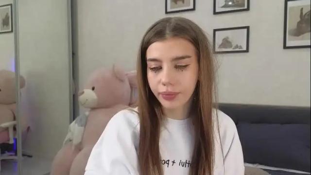 Image 11 of jenie_fire Stream on Chaturbate on 1 month ago