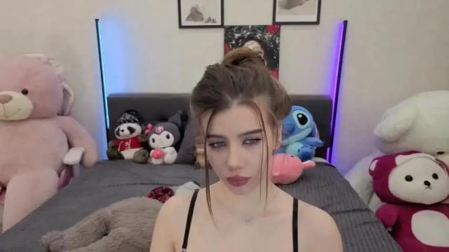 Image 4 of jenie_fire Stream on Chaturbate on 1 month ago