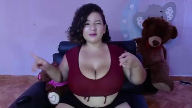 Image 4 of jenifer_bigboobs Stream on Chaturbate on 17 months ago