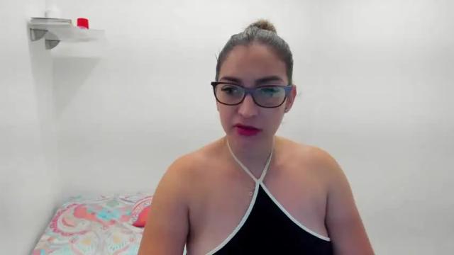 Image 12 of jenifer_blanco Stream on Chaturbate on 16 months ago