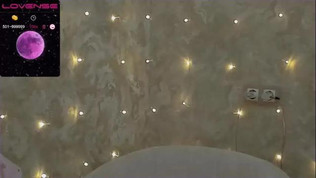 Image 4 of jeniferji Stream on Chaturbate on 2 months ago