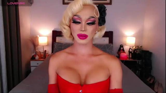 Image 7 of jenifers_body Stream on Chaturbate on 2 months ago