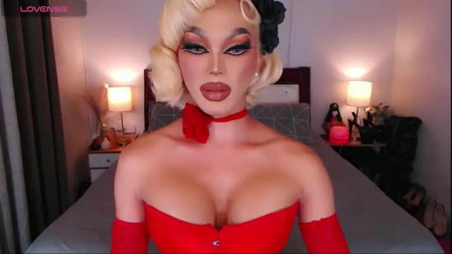 Image 3 of jenifers_body Stream on Chaturbate on 2 months ago