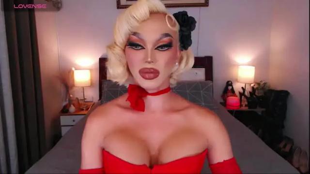 Image 7 of jenifers_body Stream on Chaturbate on 2 months ago