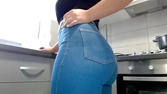 Image 2 of jeniffer1313 Stream on Chaturbate on 18 months ago