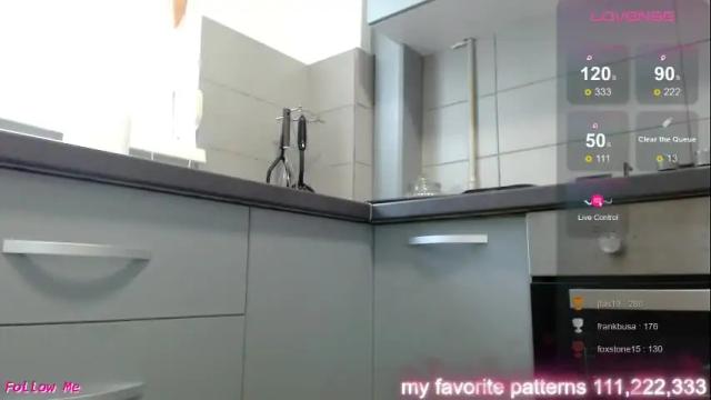 Image 3 of jeniffer1313 Stream on Chaturbate on 1 month ago