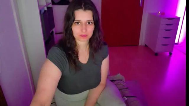 Image 11 of jenna_sxy19 Stream on Chaturbate on 24 days ago