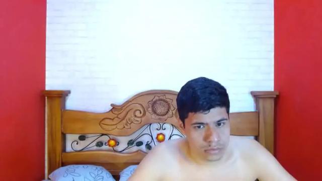 Image 3 of jennaandrobert Stream on Chaturbate on 18 months ago