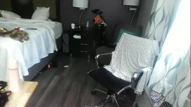 Image 4 of jennacd4life Stream on Chaturbate on 3 months ago