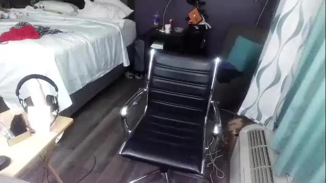 Image 4 of jennacd4life Stream on Chaturbate on 3 months ago