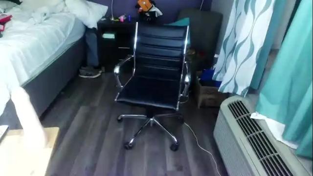 Image 3 of jennacd4life Stream on Chaturbate on 2 months ago